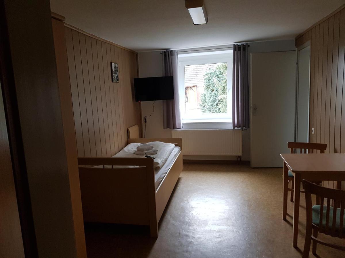 Gaestehaus Am Stadtrand 괴를리츠 외부 사진